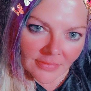 Meet your Posher, Posh